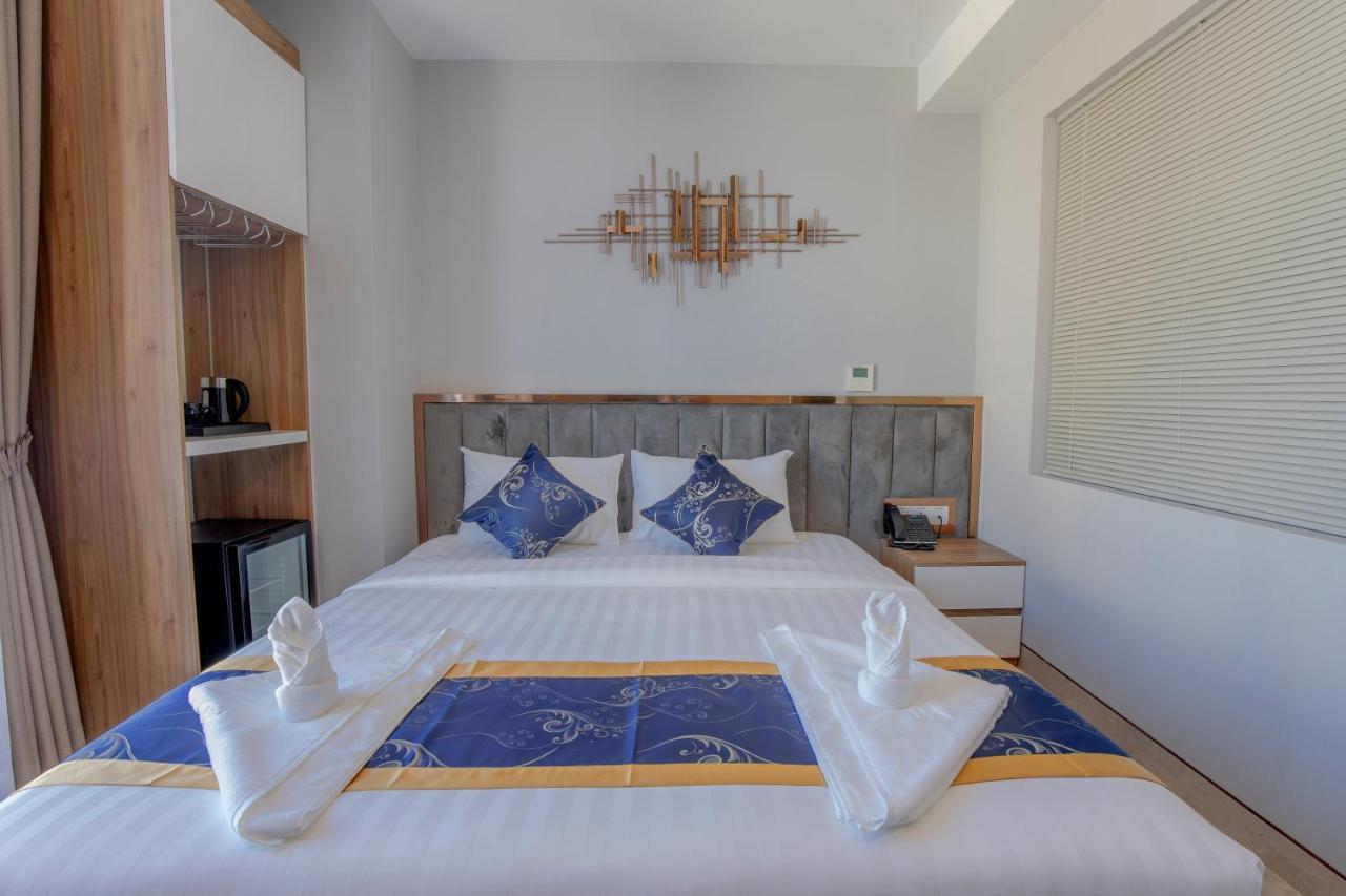 Seascape Palace Hotel สีหนุวิลล์ ภายนอก รูปภาพ