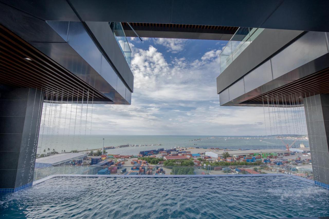 Seascape Palace Hotel สีหนุวิลล์ ภายนอก รูปภาพ